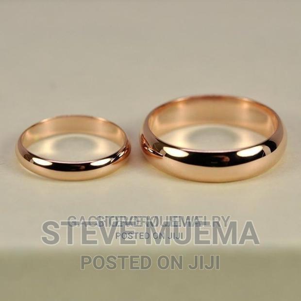 Gold Wedding Rings. - main view