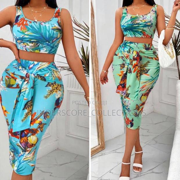 Classy Ladies Beach Wear Two Piece Skirt Suit