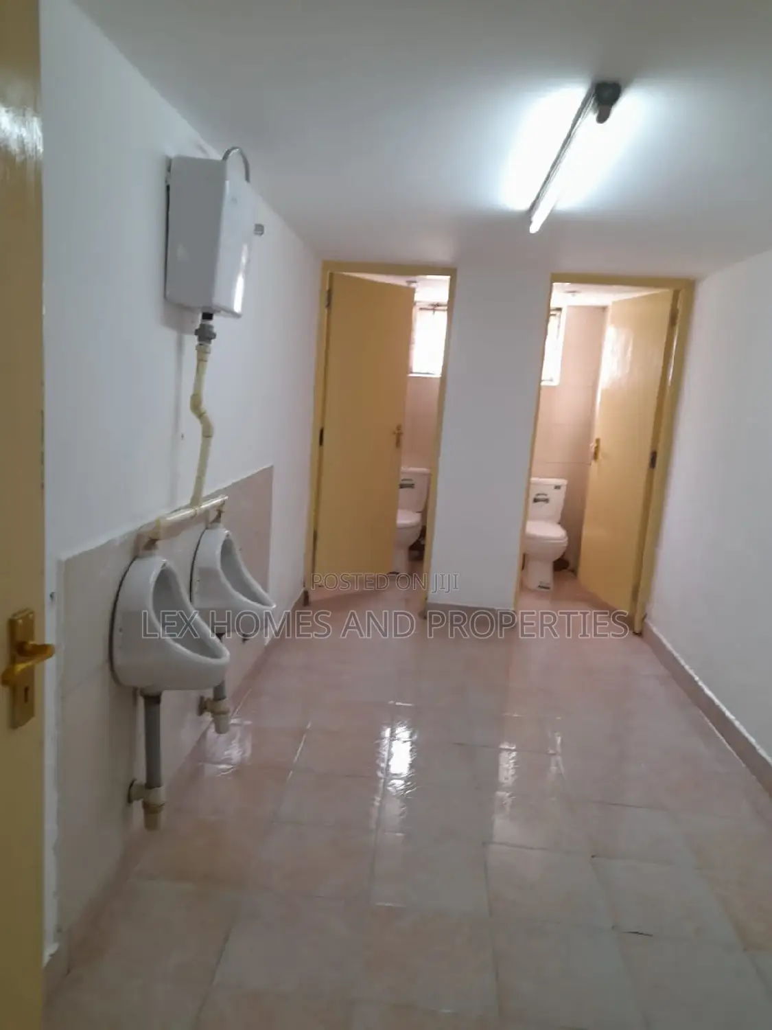 9300sq Ft Godown to Let