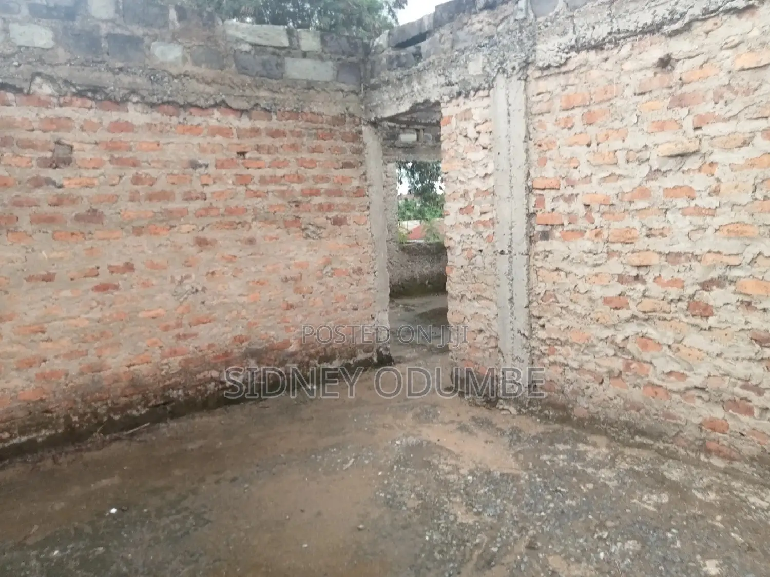 3bdrm Apartment in Carwash for sale