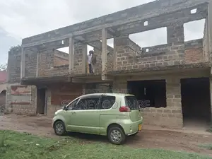 3bdrm Apartment in Carwash for sale