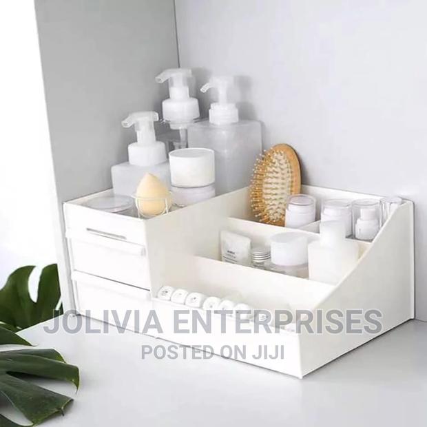 Make-Up Organiser