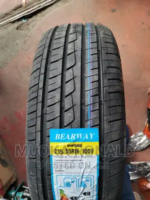235/55r18 Bearway Tyre