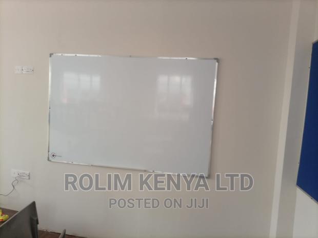 White Board for Office / Whiteboard 150cm X 120cm Whiteboard - main view