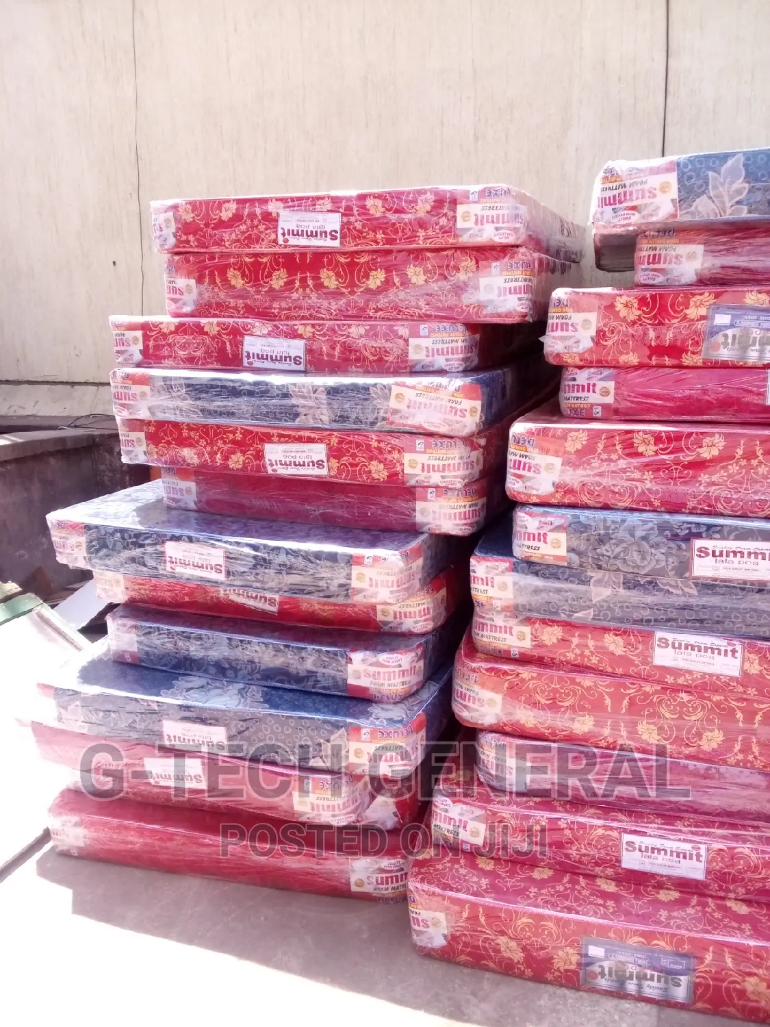 Generic Mattress 4*6,6inch at 3800