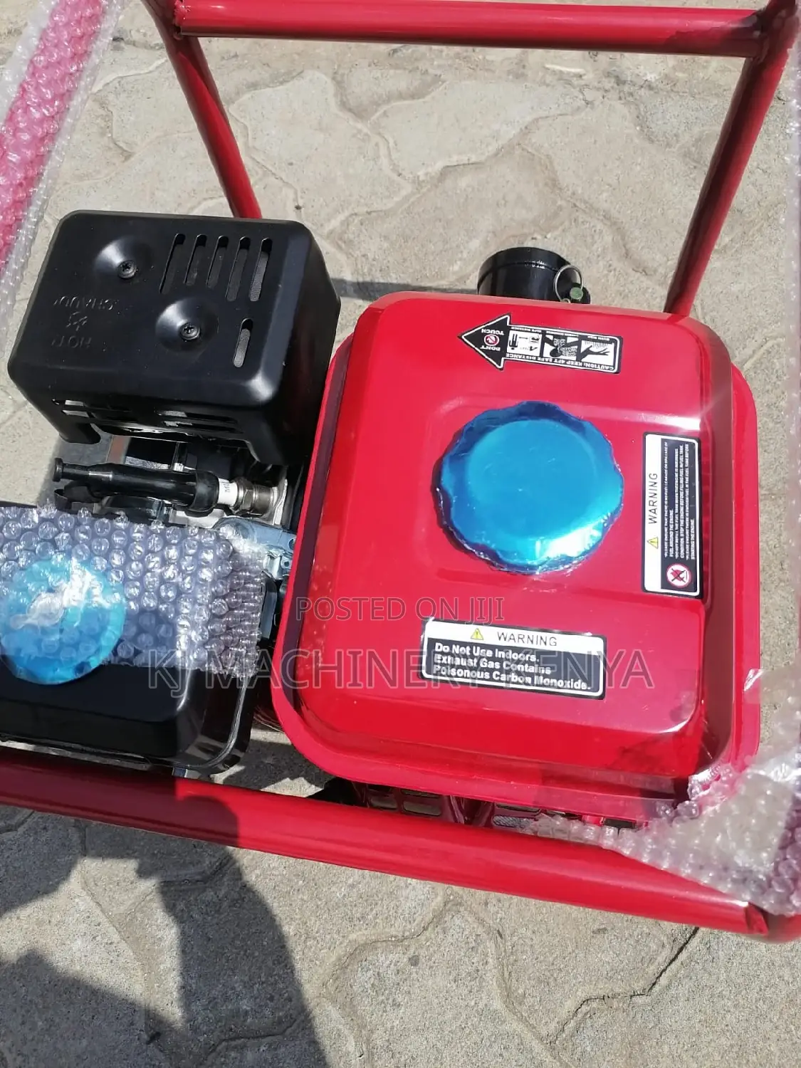 POKER Vibrator-Petrol Powered-Windsor