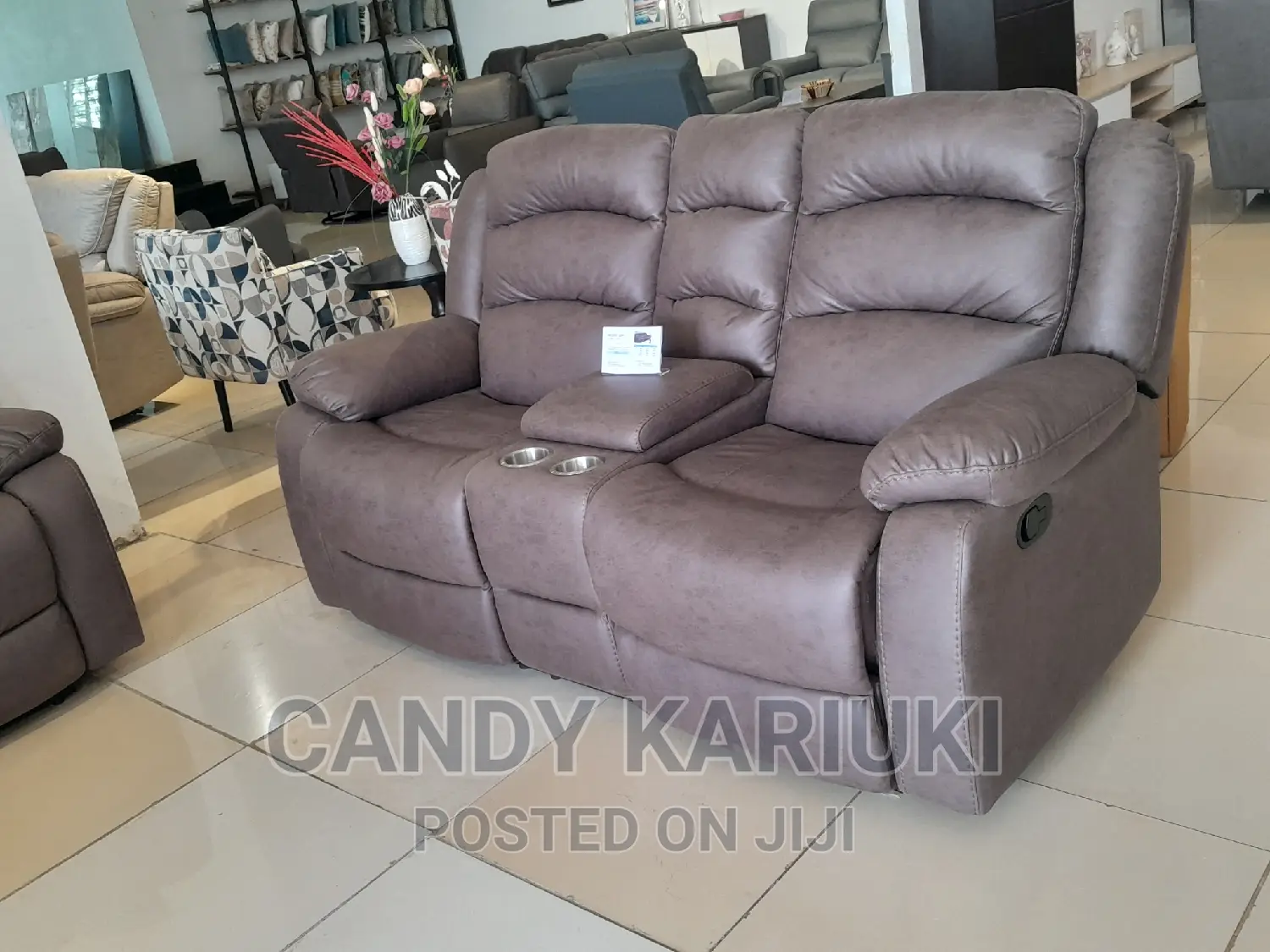 Large 2 Seater Recliner Sofa Set With a Cupholder