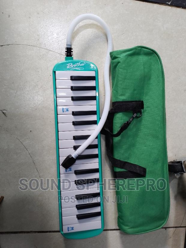 Brother 32key Melodica - thumbnail 3