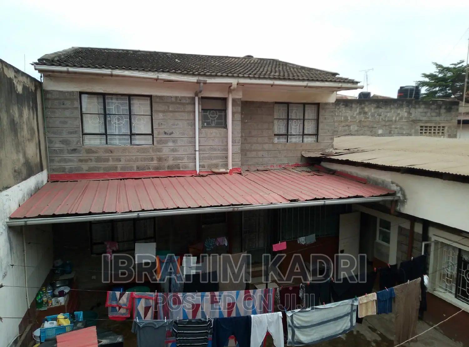 8bdrm House in Mbono Crescent, Pangani for sale