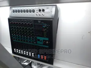 Martin Audio 8 Channel Powered Mixer