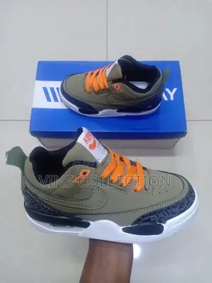 Kids Sneakers