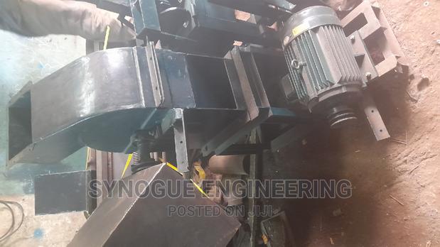 Hammer Stone Crusher Machine - thumbnail 6