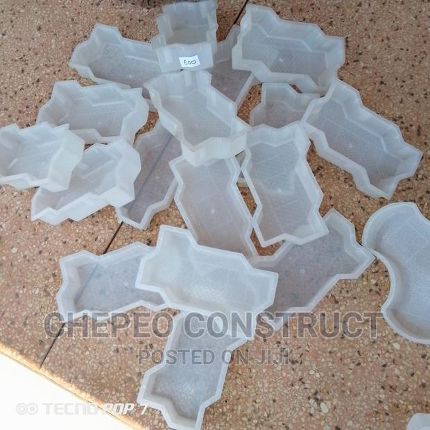 Strong Durable Cabro Mold - thumbnail 3