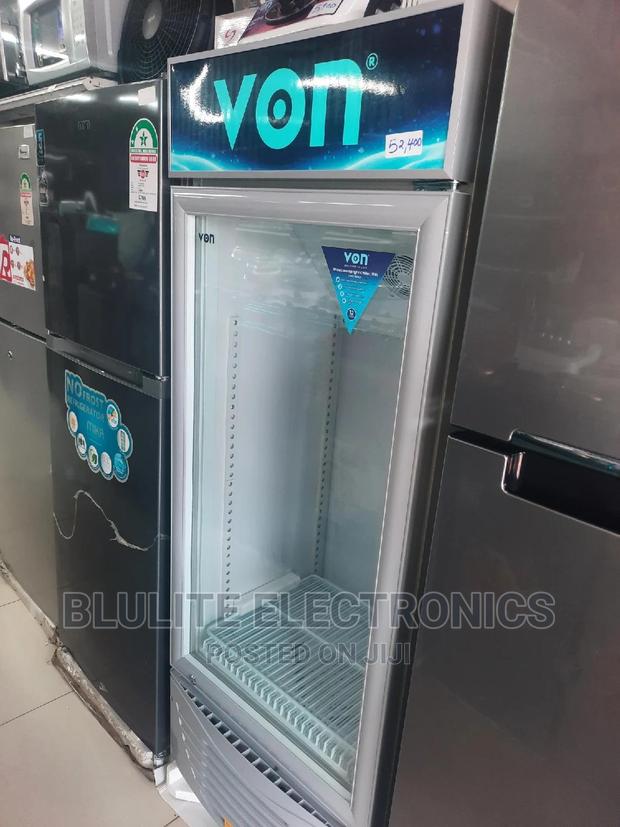 Von Showcase Freezer - main view