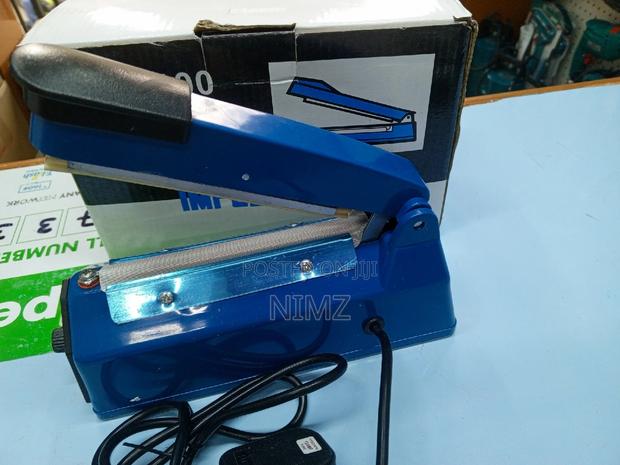 Plastic Hand Sealer Machine,