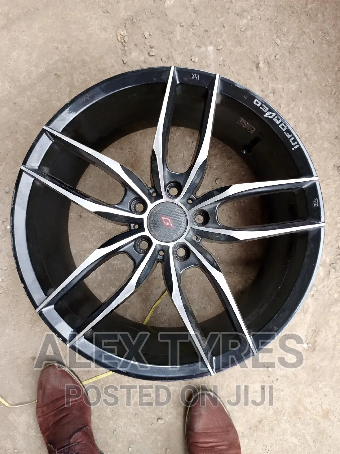 Size 18 Inches Nissan Alloy Rims