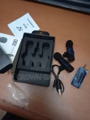 Lapel Lavalier Mic Plug Play Mike