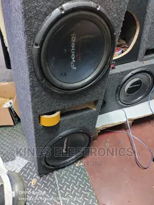 Pioneer 1600watts Fitted in Double Cabinet Speaker.