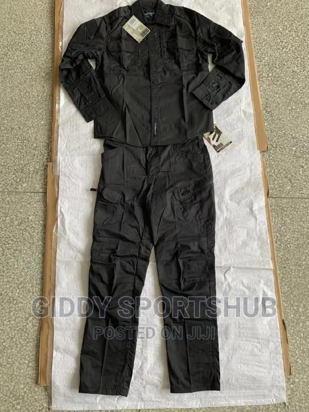 Camping Hiking Gear or Suits - thumbnail 4