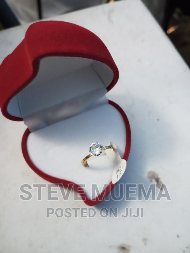 Engagement Ring. - thumbnail 4