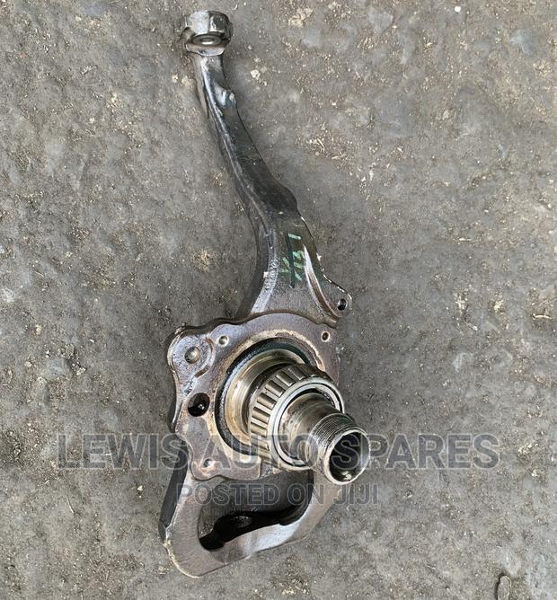 100 Series Knuckle - main view