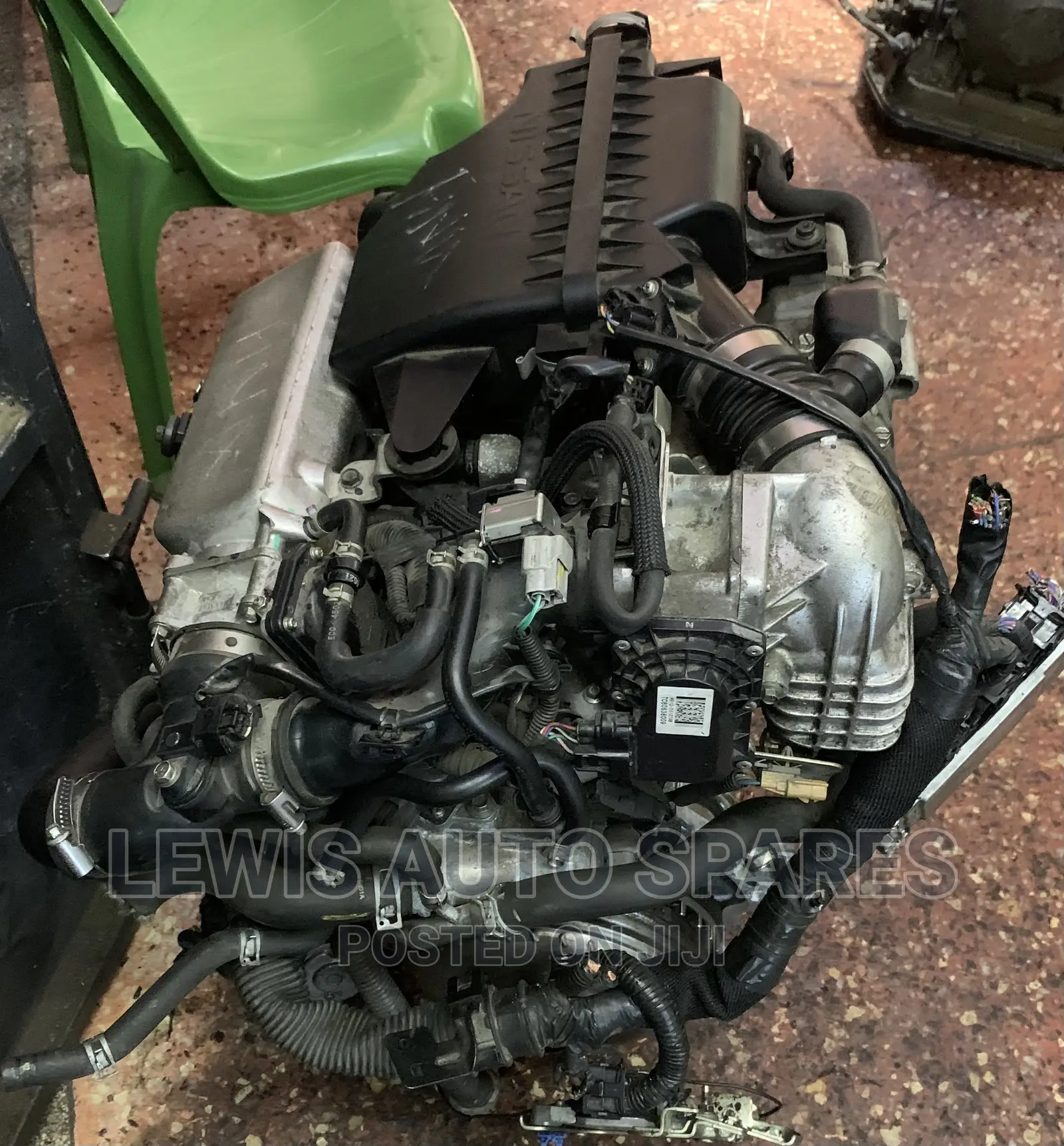 HR12 Turbo Complete Engine