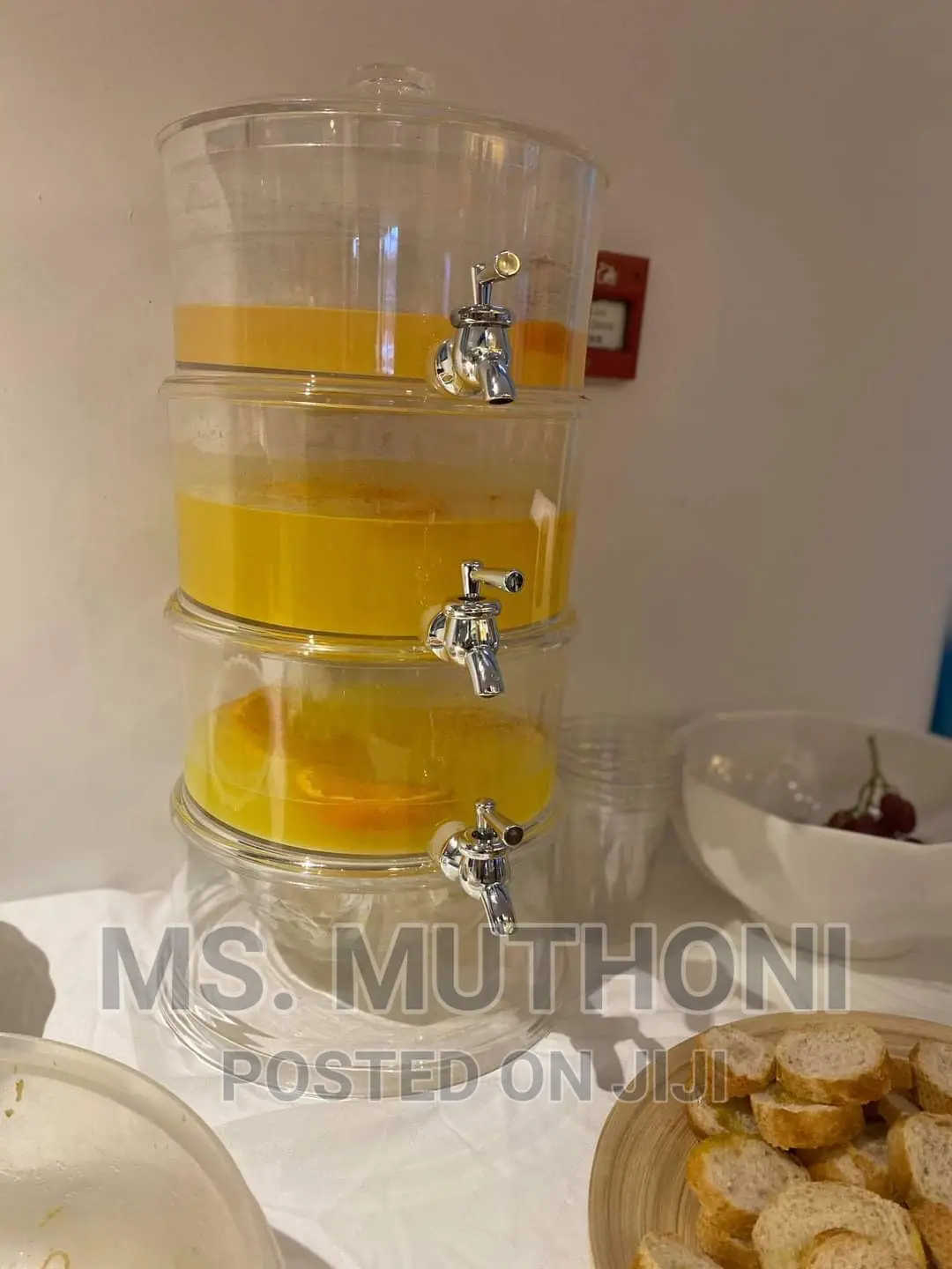 ACRYLIC JUICE DISPENSER With Bottom Ice Cube Compartment