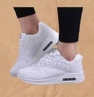 Ladies Fashion Sneakers
