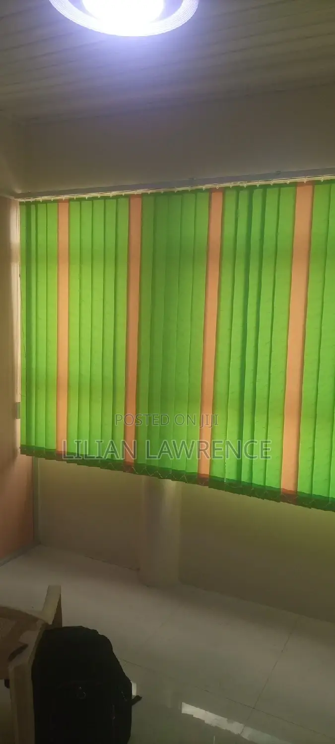 Blinds Blinds