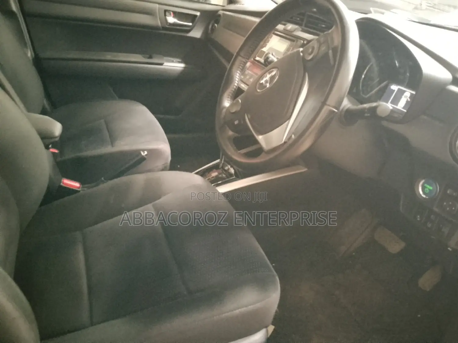 Toyota Corolla Fielder 2016 Silver