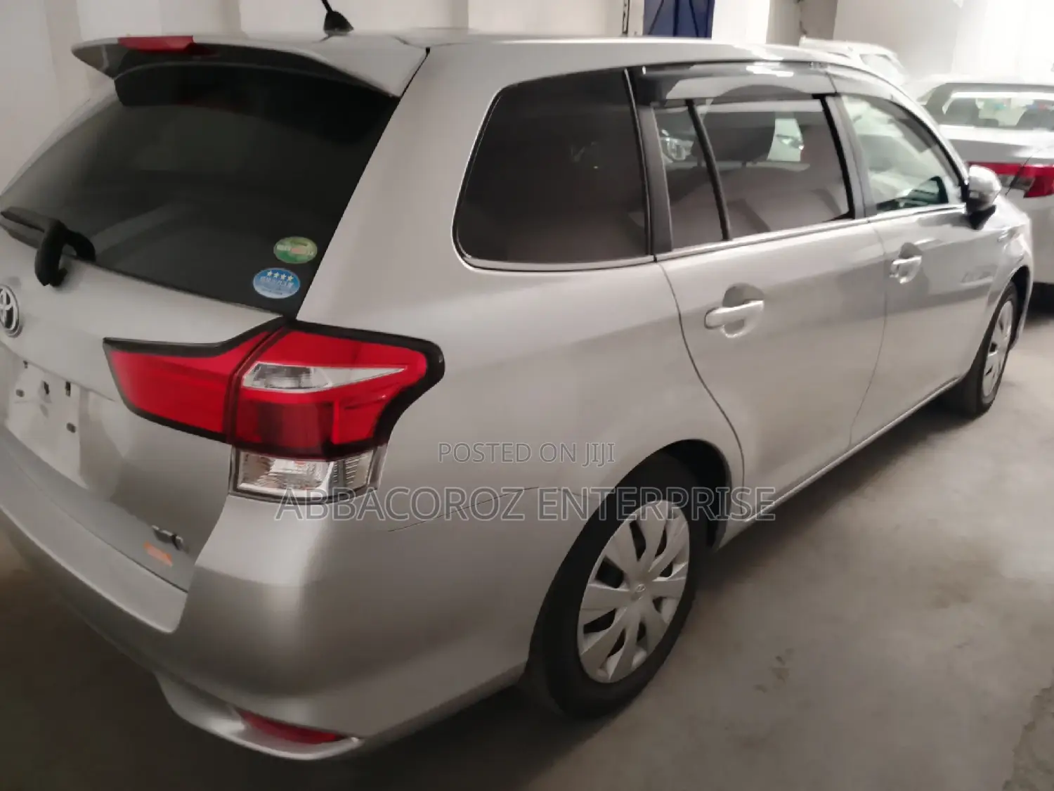 Toyota Corolla Fielder 2016 Silver
