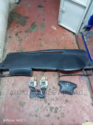 Nze Dashboard, Steering Airbags and Seatbelts