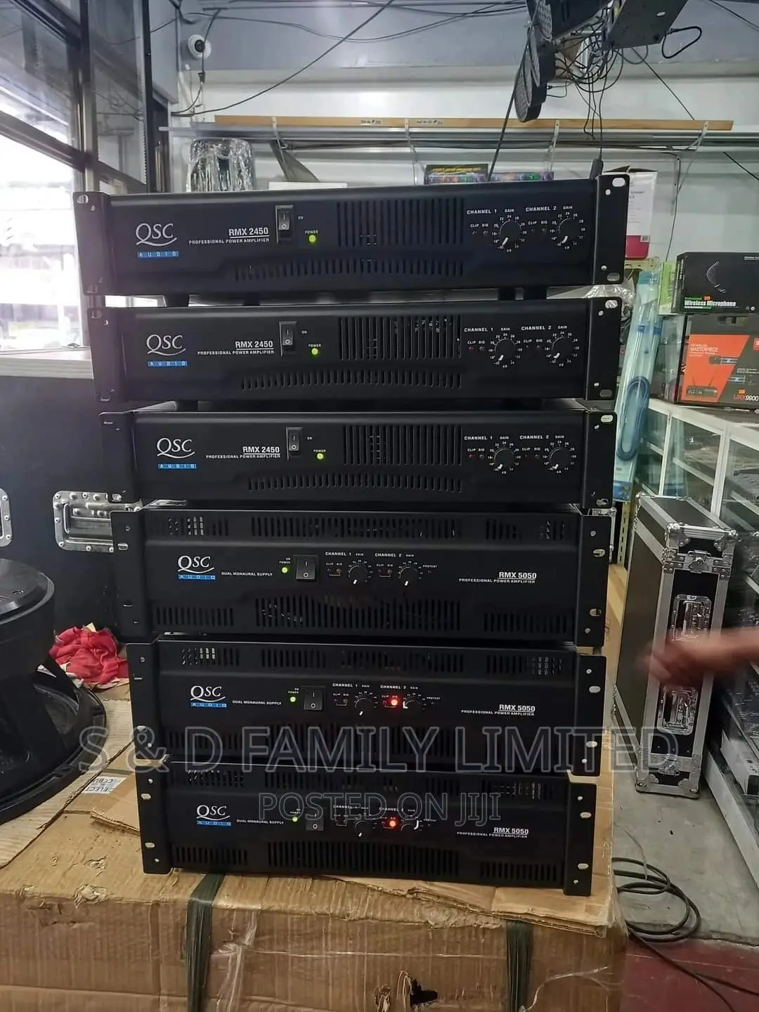QSC RMX 2450 Power Amplifier
