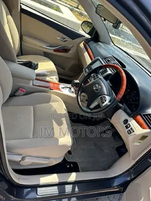 Toyota Premio 2016 Burgundy