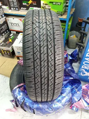 215/65r16 Comforser Tire