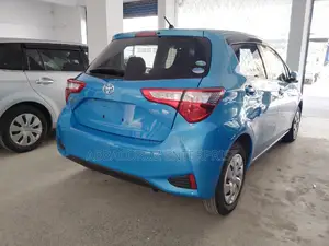 Toyota Vitz 2016 Blue