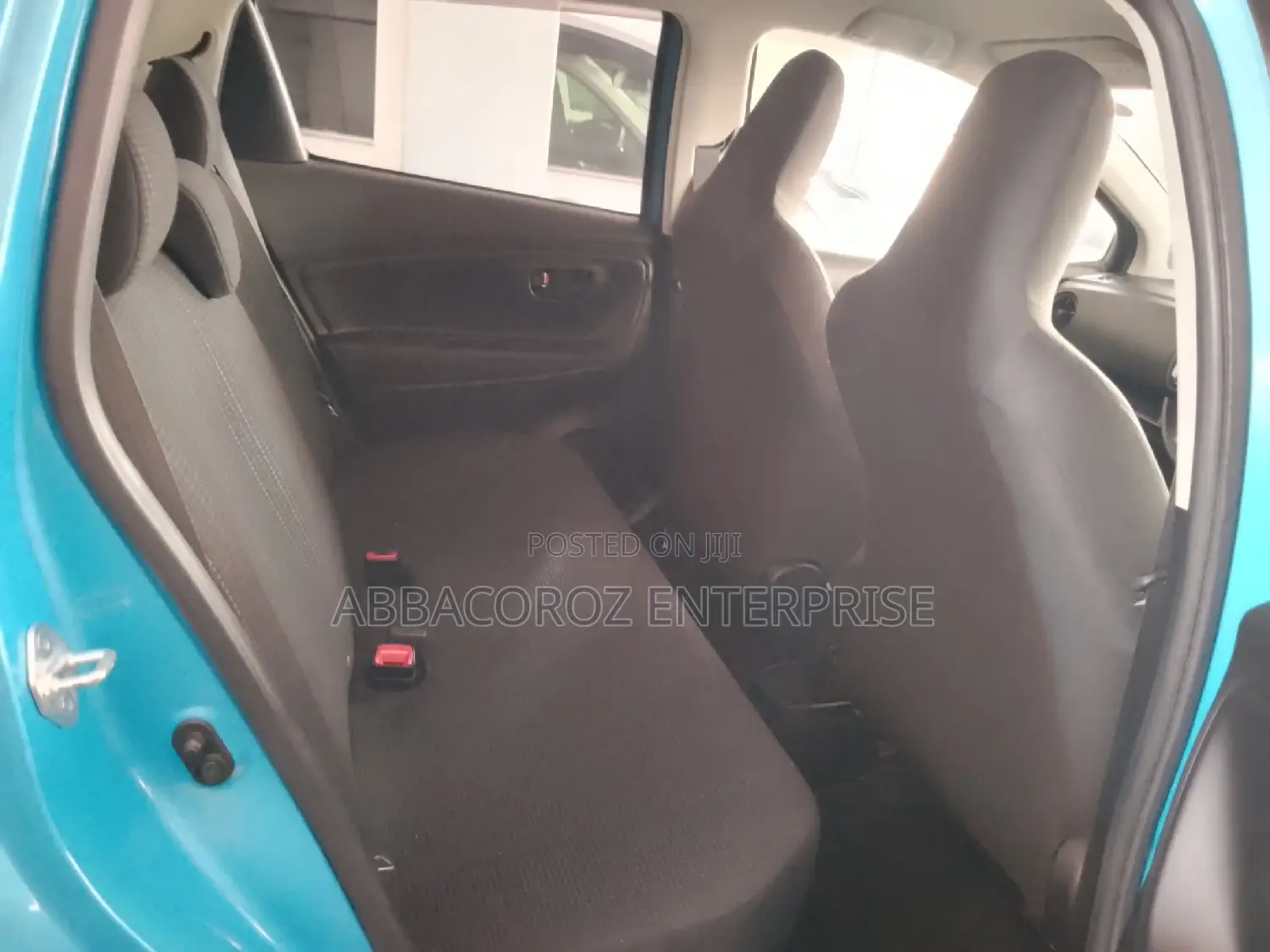 Toyota Vitz 2016 Blue