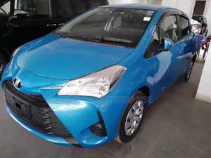 Toyota Vitz 2016 Blue