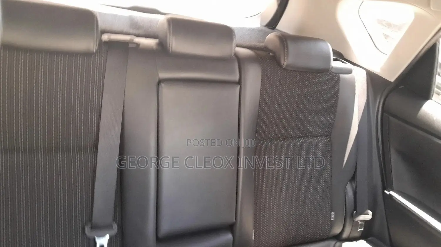 Toyota Auris 2015 Black
