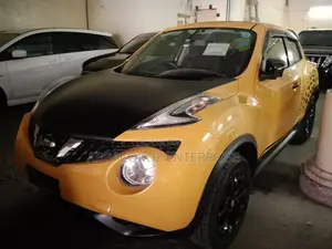 Nissan Juke 2016 Yellow