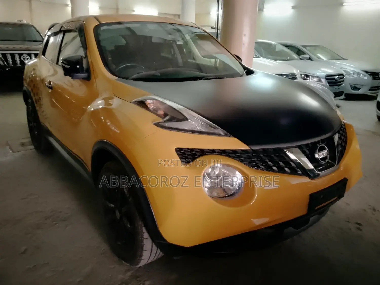 Nissan Juke 2016 Yellow