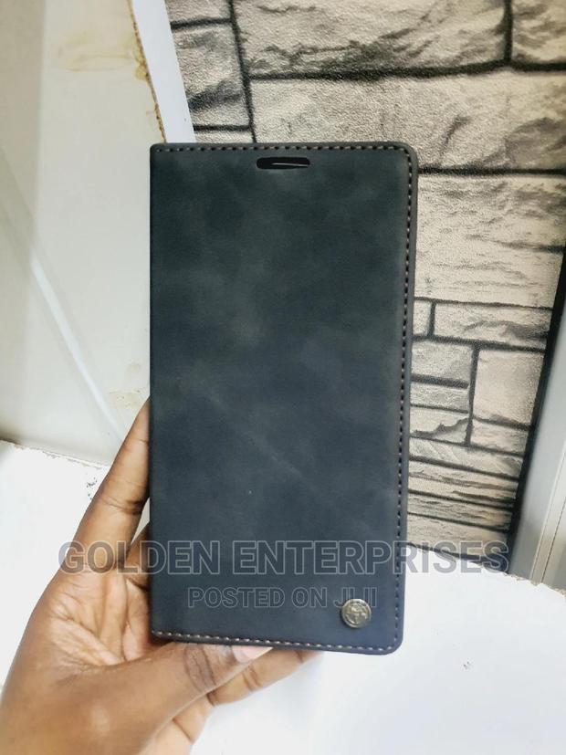 iPhone 11 Pro Max Flip Cover - thumbnail 3