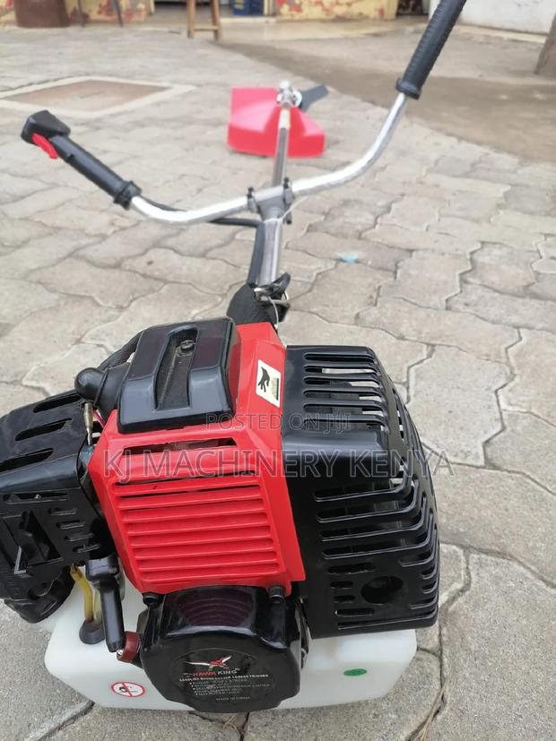 Gasoline Brush Cutter and Grass Trimmer-2stroke Engine - thumbnail 3