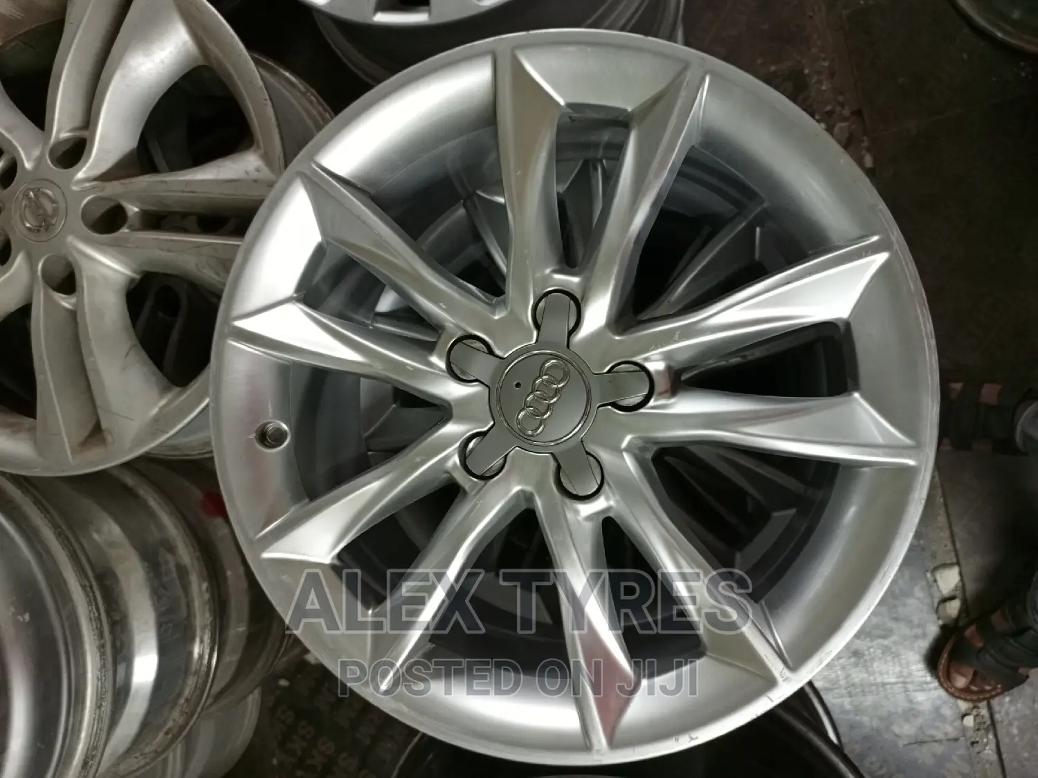Size 17 Inches Aud Original Sport Rims