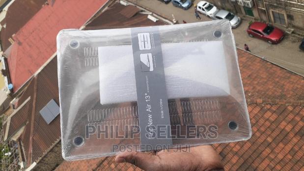 Light Design Ensures Your Macbook Stays Light on It's Feet - thumbnail 7