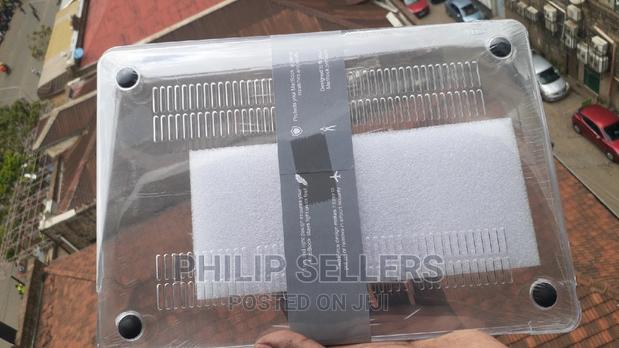 Light Design Ensures Your Macbook Stays Light on It's Feet - thumbnail 9