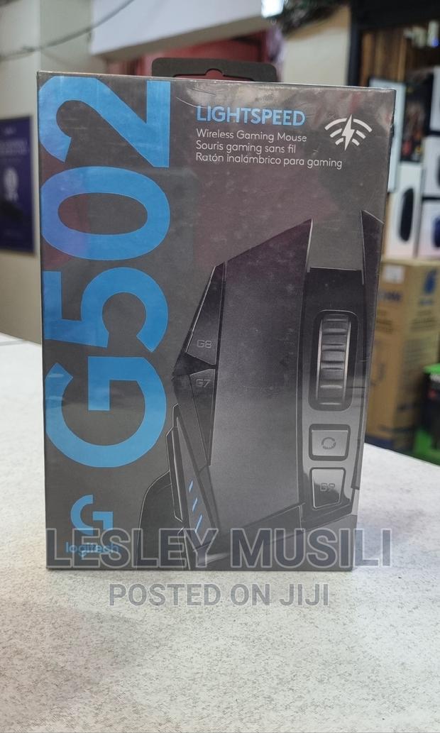 Logitech G502 Lightspeed High Performance Wired Gaming Mouse - thumbnail 4