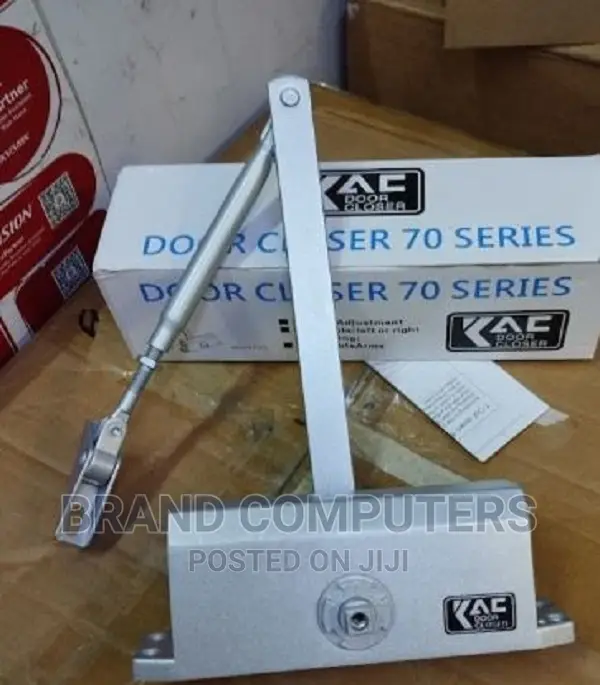 Door Closer 70 Series Upto 60kgs
