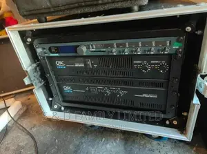 QSC RMX 4050 Power Amplifier