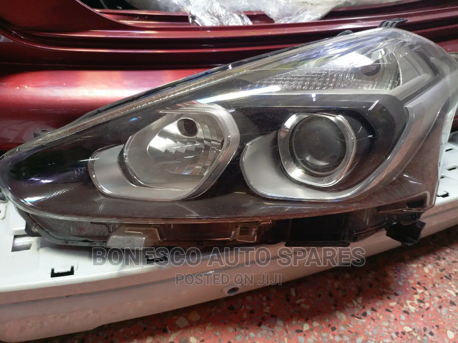 Toyota Sienta (2015-2017) Nonxenon Headlight Assembly